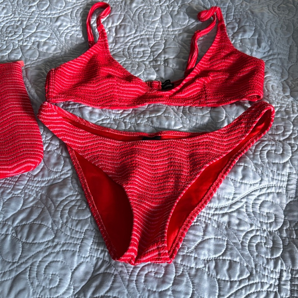 Triangl red bikini set
